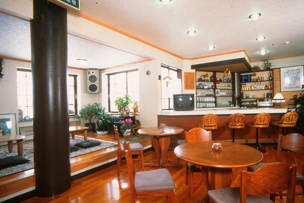 雷鸟朋友酒店 白马村 外观 照片