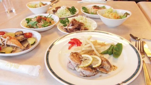 雷鸟朋友酒店 白马村 外观 照片